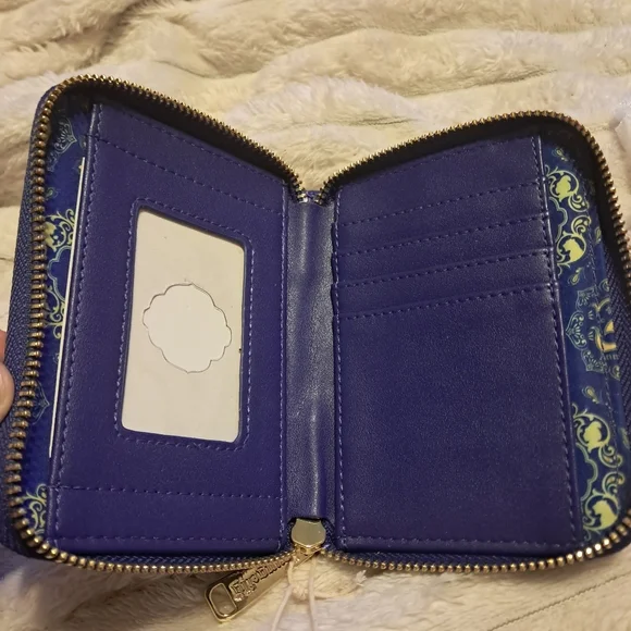 NWT Loungefly Aladdin 30th Anniversary Ziparound Disney Wallet Standard - Picture 3 of 4